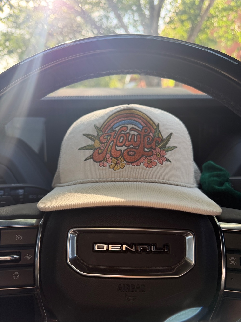 🌊☀️💕 Howler Brothers Cream Corduroy Trucker Hat with Floral Rainbow Patch